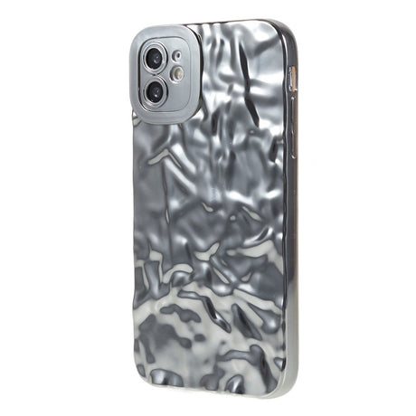 iPhone 11 Skinnende Fleksibel Plastik Bagside Cover - Bølget Design - Sølv