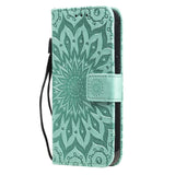 iPhone 15 Læder Flip Cover m. Pung og Strop - Mandala Blomst - Grøn