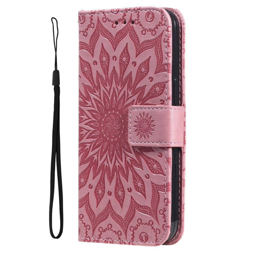 iPhone 15 Plus Læder Flip Cover m. Pung og Strop - Mandala Blomst - Lyserød