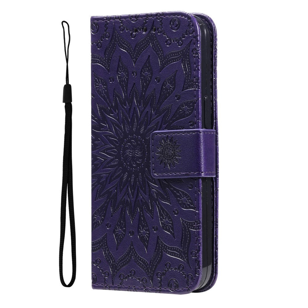 iPhone 15 Plus Læder Flip Cover m. Pung og Strop - Mandala Blomst - Lilla