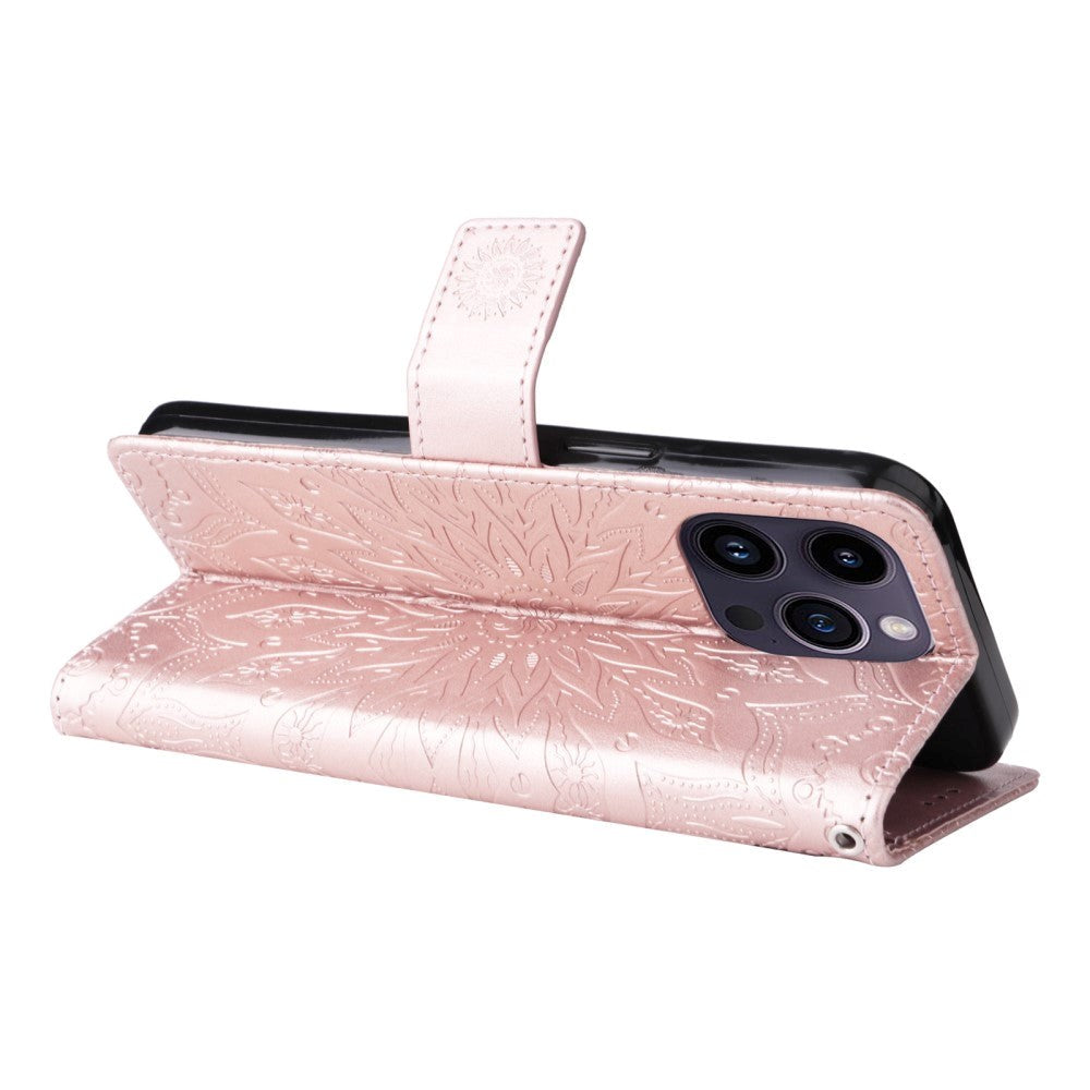 iPhone 15 Pro Max Læder Flip Cover m. Pung og Strop - Mandala Blomst - Rose Gold