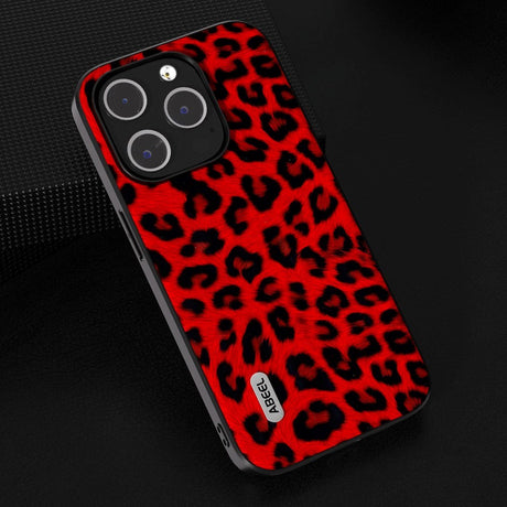 iPhone 15 Pro Fleksibelt Plast Bagside Cover - Leopard Mønster - Rød