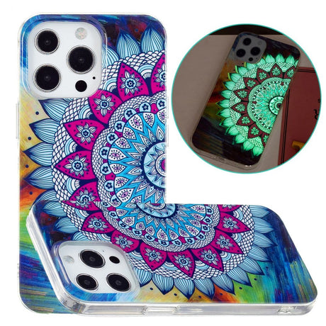 iPhone 15 Pro Selvlysende Fleksibel Bagside Cover af Plastik m. Print - Mandala Blomst