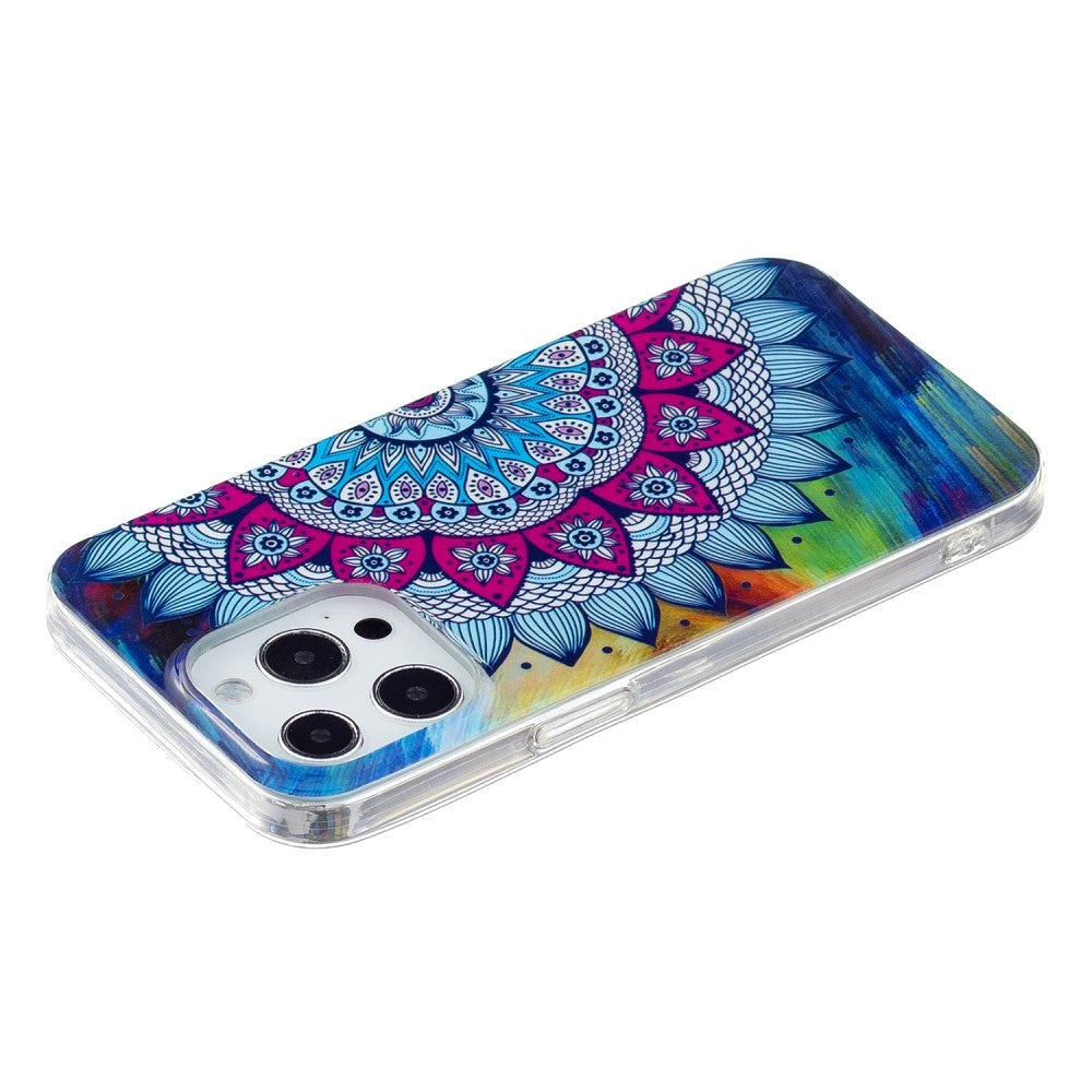 iPhone 15 Pro Selvlysende Fleksibel Bagside Cover af Plastik m. Print - Mandala Blomst