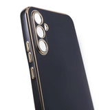 Samsung Galaxy S23 FE Fleksibelt Plastik Bagside Cover m. Guld Kant - Sort