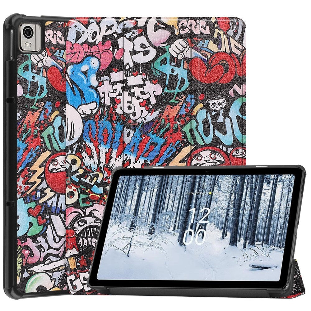 EIDERWOOD Nokia T21 Tri-Fold Kunstlæder Flip Cover m. Vågeblus Funktion - Graffiti