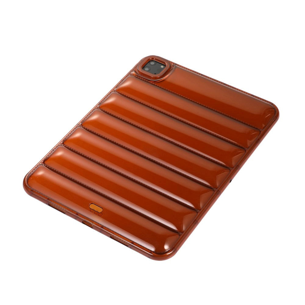 iPad Pro 11" (2022 / 2021 / 2020 / 2018) Fleksibelt Plastik Bagside Cover - Riller - Gennemsigtig / Brun