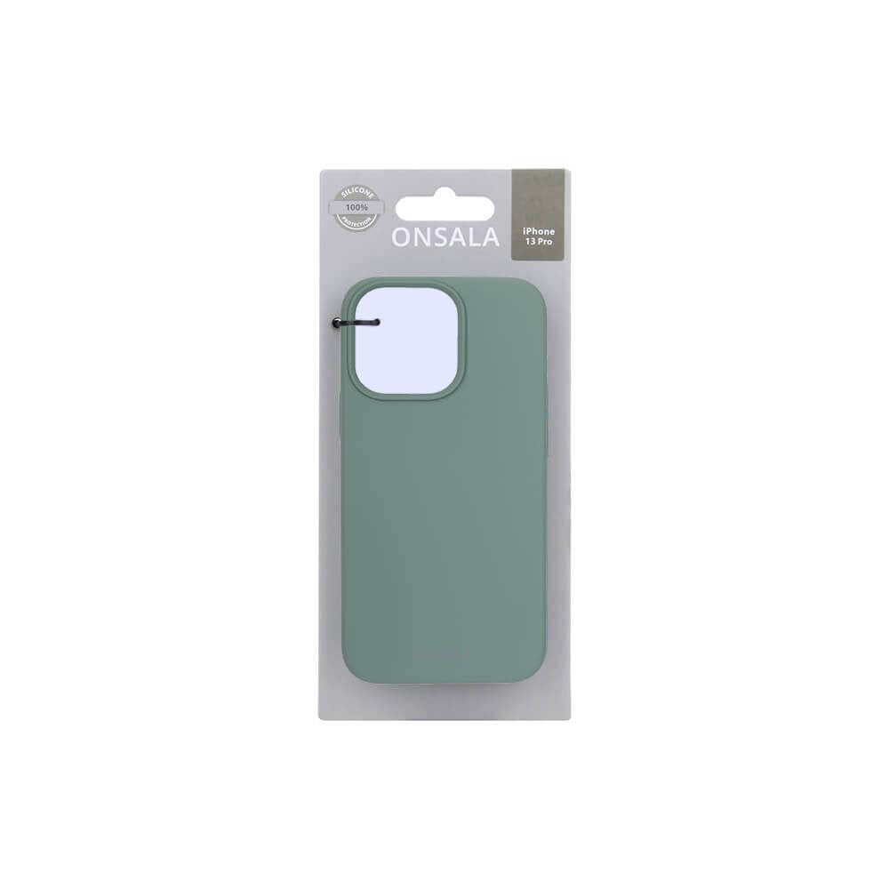 GEAR iPhone 13 Pro Onsala Collection Liquid Silikone Bagside Cover - Pine Green