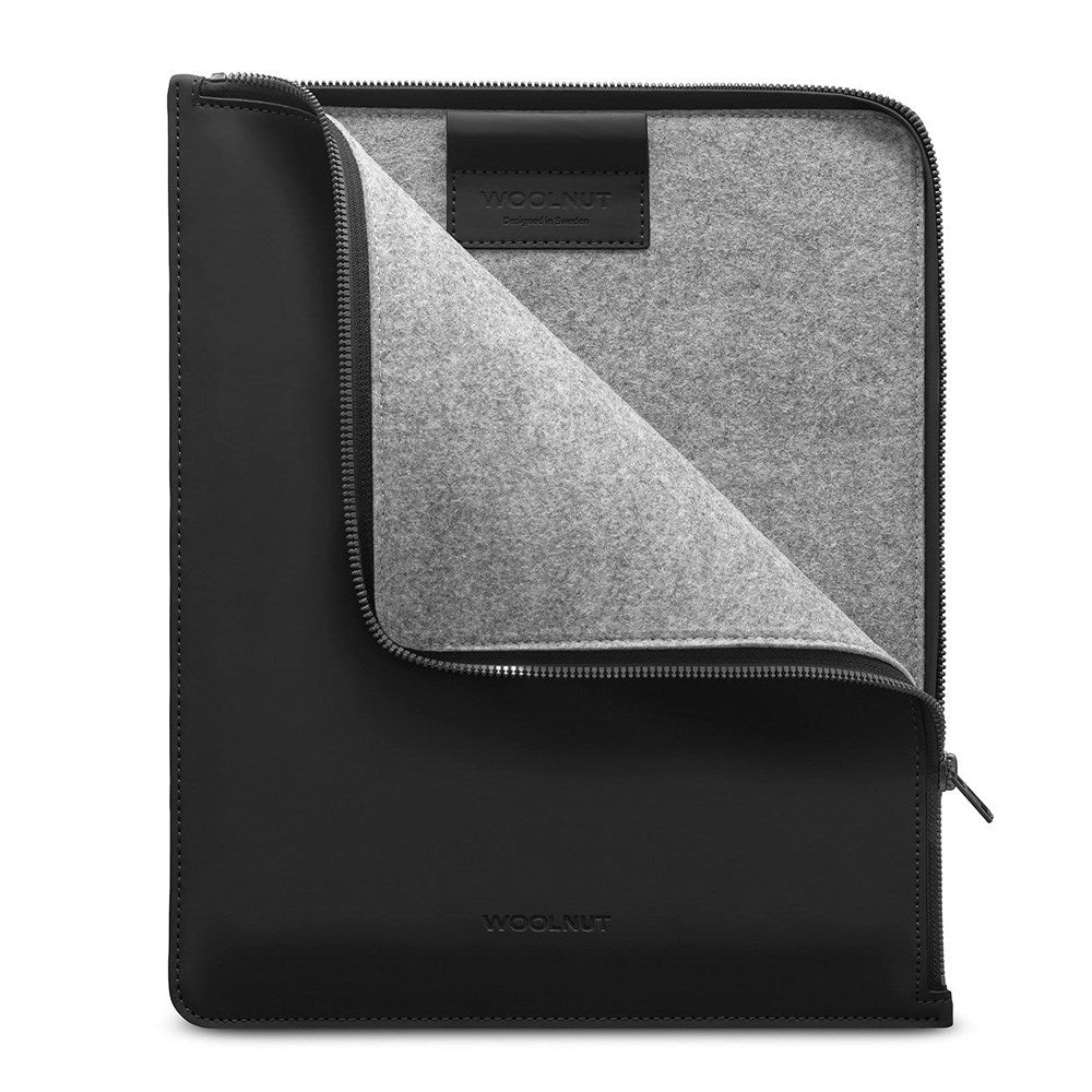 Woolnut PU Læder Folio Sleeve Til iPad / Tablet (325 x 265mm) - Sort