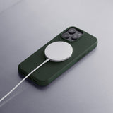 iPhone 16 Pro WOOLNUT Ægte Læder Bagside Cover - MagSafe Kompatibel - Grøn