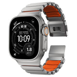 Nomad Apple Watch (42 / 44 / SE / 45 / 46 / 49mm) Stratos Rem - Natural Titanium - Ultra Orange