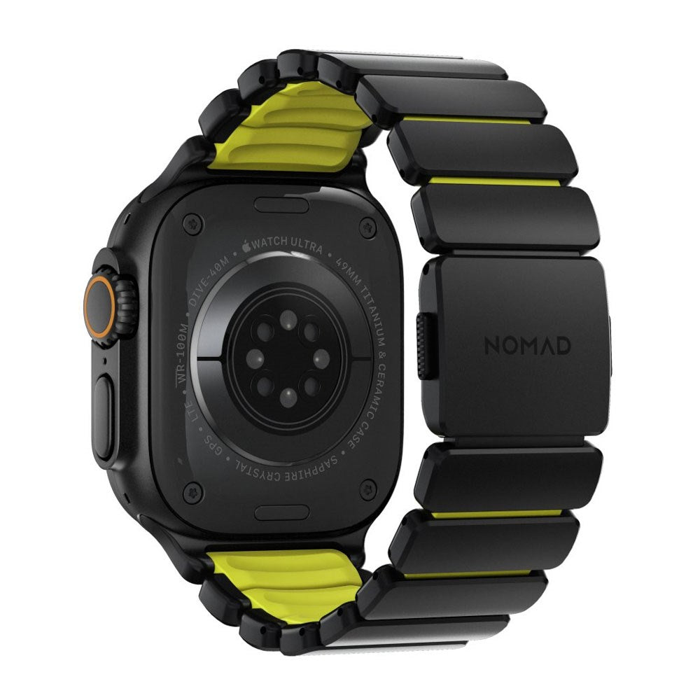 Nomad Apple Watch (42 / 44 / SE / 45 / 46 / 49mm) Stratos Rem - Black Titanium - Volt