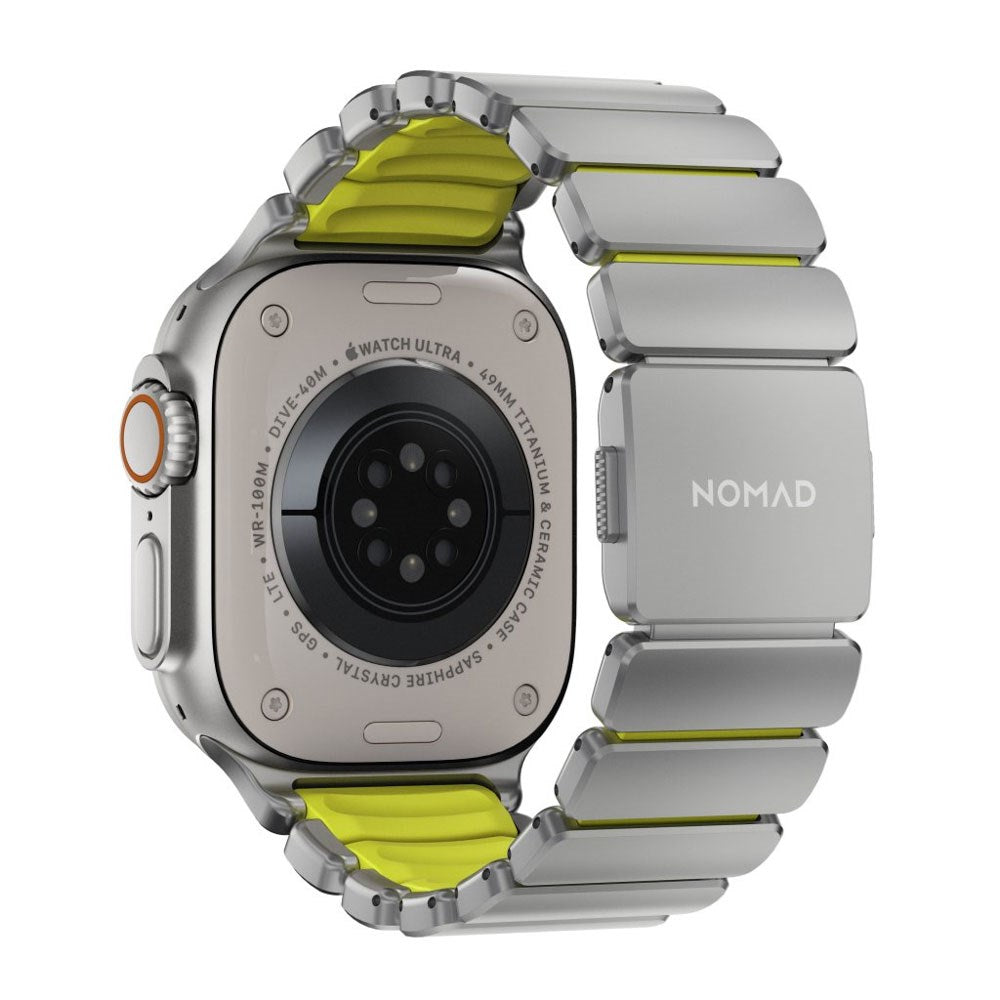 Nomad Apple Watch (42 / 44 / SE / 45 / 46 / 49mm) Stratos Rem - Natural Titanium - Volt