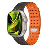 Apple Watch (42/44/SE/45/46/49mm) Mobile Origin Magnetisk Silikoneurrem - Sort / Orange