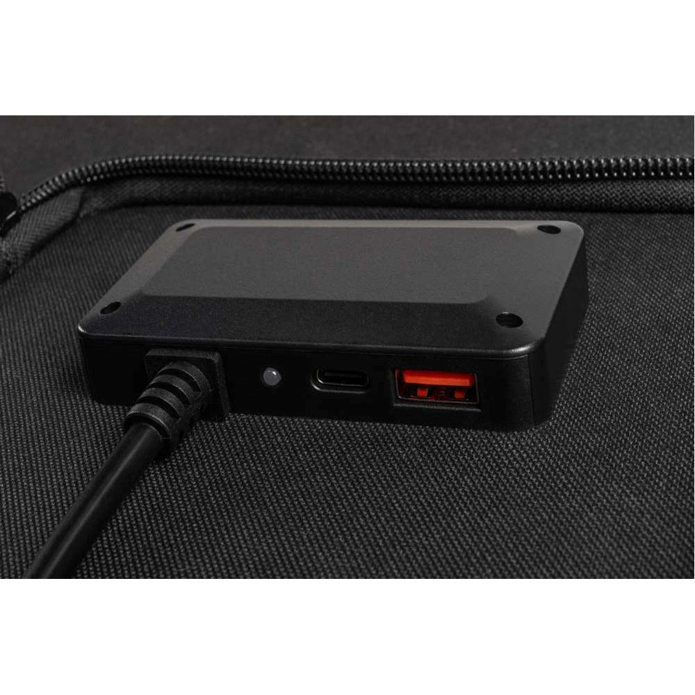 Xtorm 100W Solcellepanel - 1 x USB-C, 1 x USB-A , 1 x 5.5mm DC & 1 x MC4 - Sort