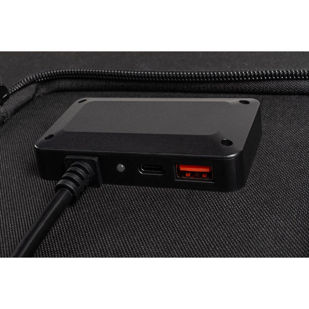 Xtorm 200W Solcellepanel - 2 x USB-C, 2 x USB-A , 2 x 5.5mm DC & 2 x MC4 - Sort