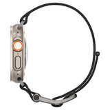 Apple Watch (42/44/SE/45/46/49mm) Spigen Nylon Rem m. Metalspænde - Sort