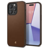 iPhone 15 Pro Max Cyrill Kajuk Mag Hybrid Bagside Cover m. Strop - MagSafe Kompatibel - Saddle Brown