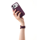iDeal of Sweden Apple Watch (42/44/SE/45/46/49mm) Soft Swirl Silikonerem - Str. S/M - Velvet Plum