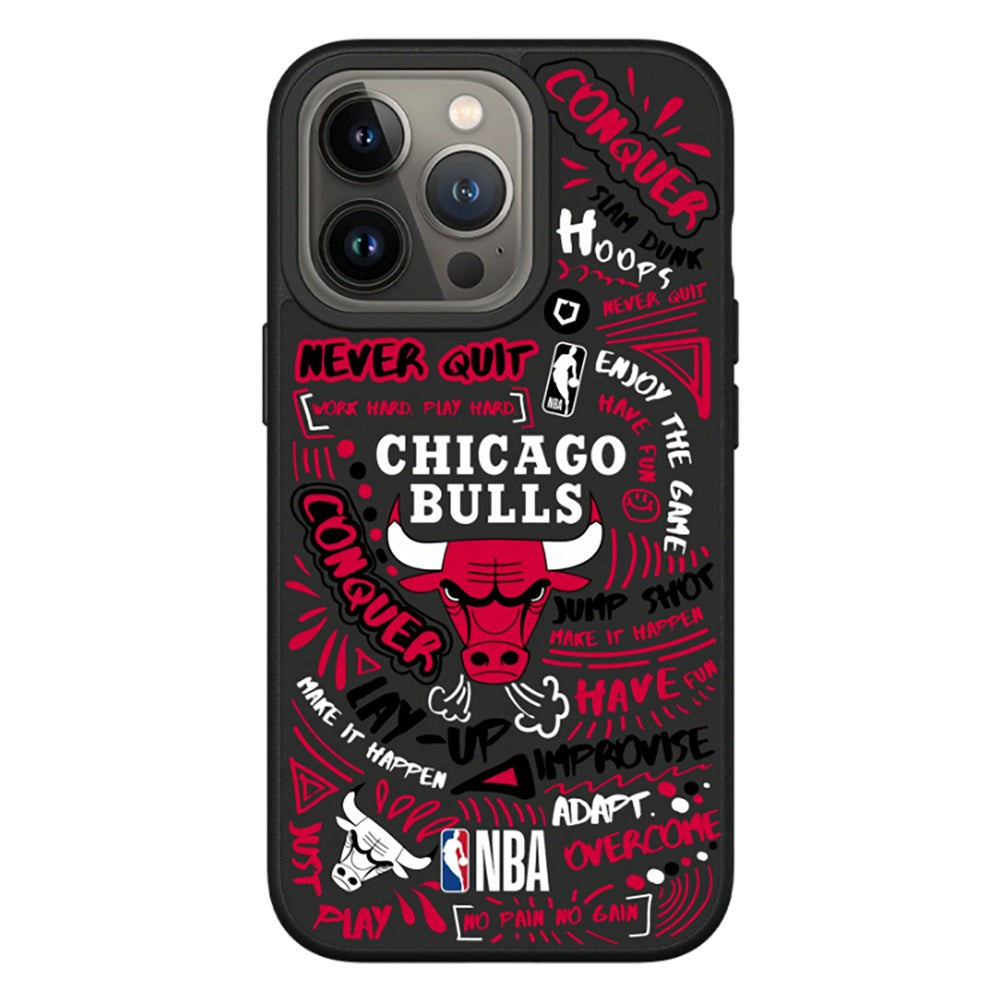 iPhone 13 Pro RhinoShield SolidSuit Håndværker Cover m. Chicago Bulls - Graffiti