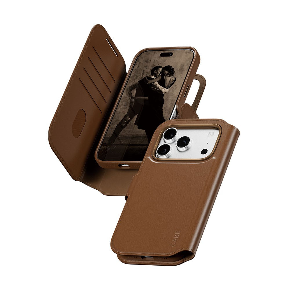 iPhone 18 Pro / 17 Pro CARE by PanzerGlass Feature Tango 2-in-1 Flipcover m. Pung - MagSafe Kompatibel - Brun