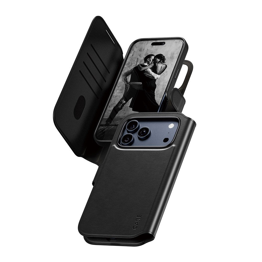 iPhone 17 Pro Max CARE by PanzerGlass Feature Tango 2-in-1 Mobil Cover m. Kortholder - Sort