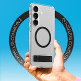 CARE by PanzerGlass Samsung Galaxy S25+ (Plus) Feature Kickstand Cover - Qi Kompatibel - Transparent / Black