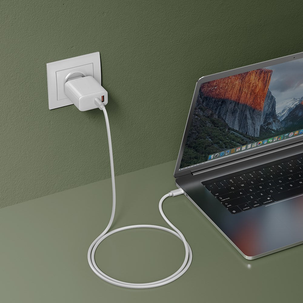 ËSSENTIALS by Upström PD 65W GaN Genanvendt Plastik Vægoplader m. USB-C og USB-A - Hvid