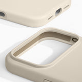 iPhone 17 Pro Max iDeal Of Sweden Silikone Cover - MagSafe Kompatibelt - Cloud Dancer