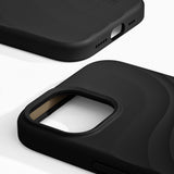 iPhone 17e / 16e / 15 / 14 / 13 iDeal of Sweden Soft Swirl Silikone Cover - MagSafe Kompatibel - Velvet Black