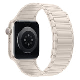Lippa Apple Watch (38/40/41/42 mm) Magnetisk Silikone Urrem - Hvid