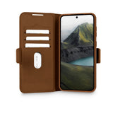 dbramante1928 Samsung Galaxy A56 (5G) Oslo Pro Genanvendt Plastik Flip Cover - Kortholder og Ståfunktion - Brun