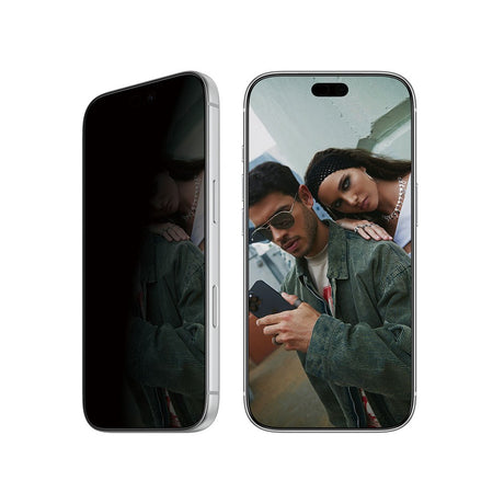 iPhone 18 Pro / 17 Pro - SAFE by PanzerGlass Ultra-Wide Fit m. EasyAligner - Skærmbeskyttelse - Privacy - Gennemsigtig