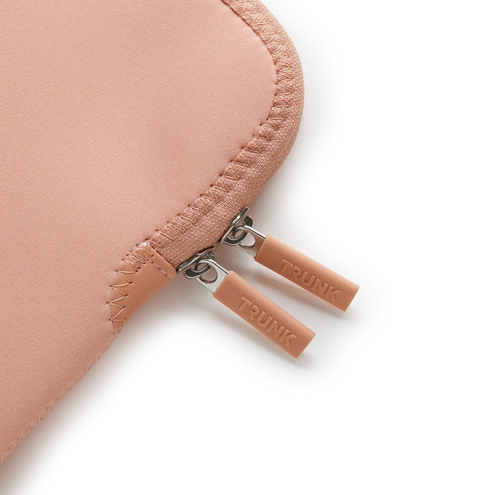 Trunk - Neoprene Sleeve - MacBook 13" (30.5 x 21.5 x 1.5 cm) - Coral Pearl