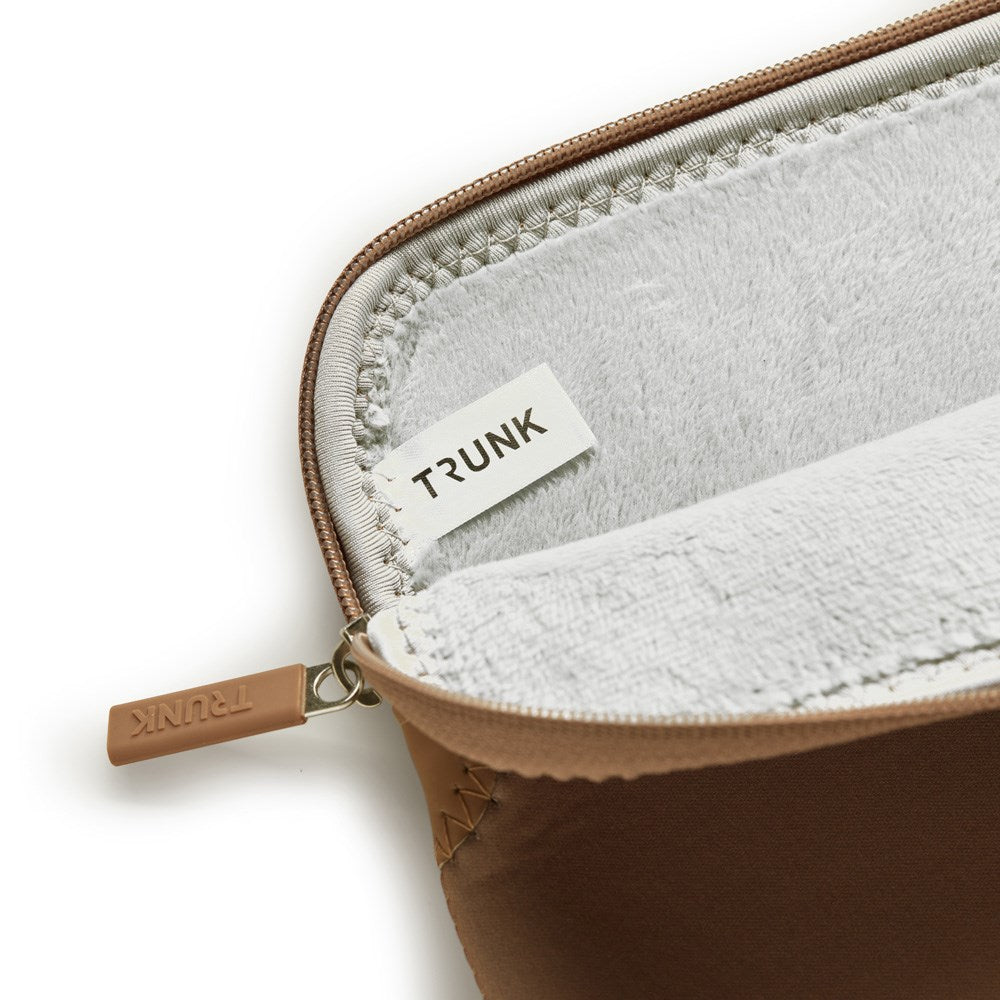 Trunk - Neoprene Sleeve - MacBook 14" (31.5 x 22 x 1.5 cm) - Warm Taupe