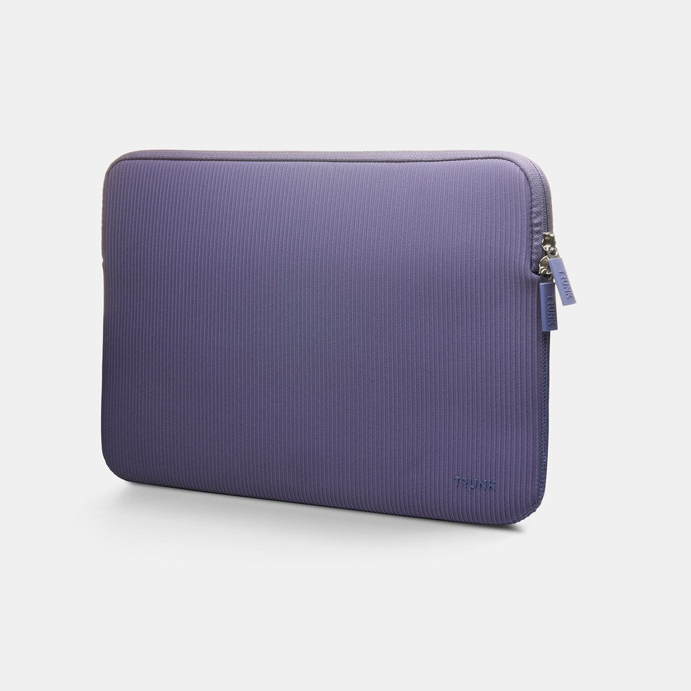 TRUNK 15" MacBook Air Velvet Sleeve - Lilla