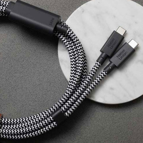 Native Union 2-i-1 USB-C til USB-C Kabel - 2m / 140W - Zebra